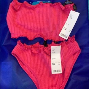 OUT FROM UNDER BIKINI 💓